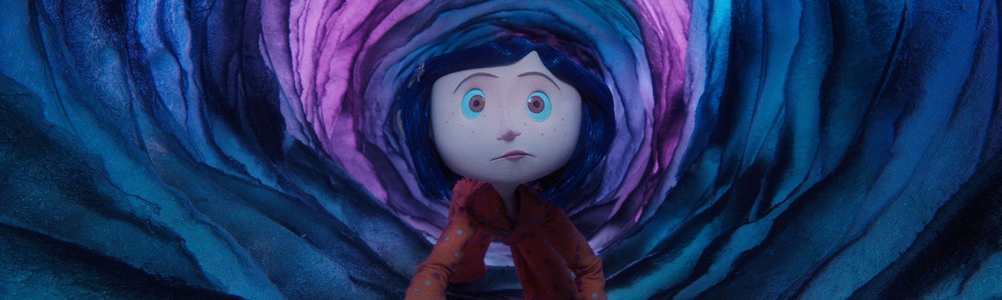 banner contendo foto do filme coraline